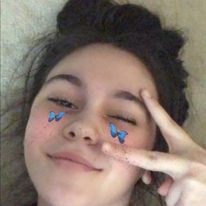 Meet your Posher, Layley